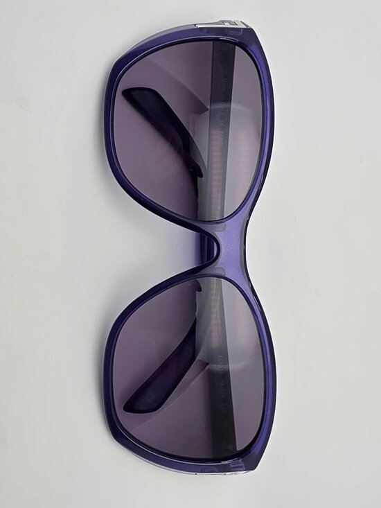 Fendi FS5219 513 Crystal Purple Frame Grey Gradient Lens Sunglasses w/ Case 58mm main image 4